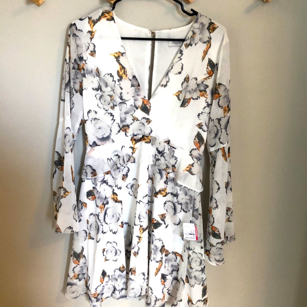 Bell Sleeved White Floral Dress